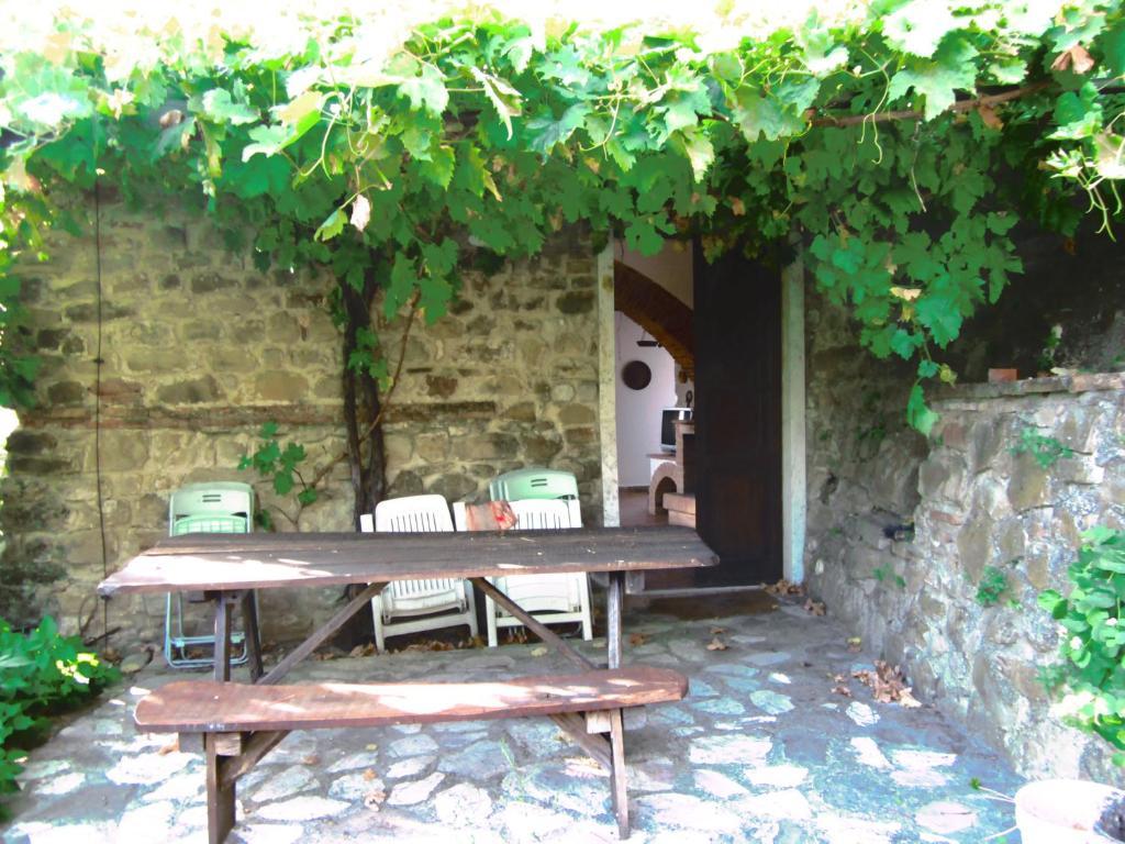 GaglietoleCastello Di Cisterna公寓式酒店 外观 照片