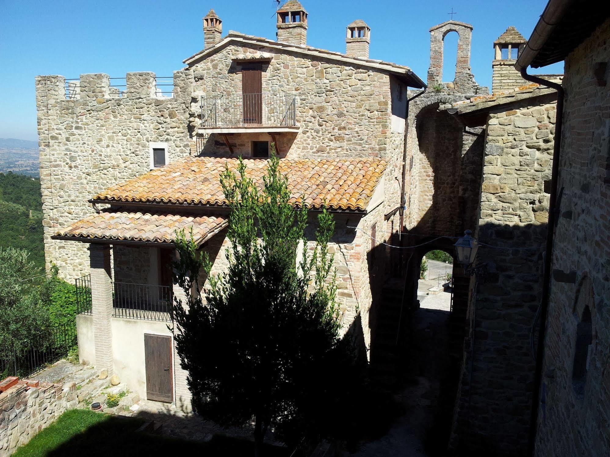 GaglietoleCastello Di Cisterna公寓式酒店 外观 照片